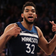 Illustration for article titled Jimmy Butler Continues Trashing The Timberwolves And Karl-Anthony Towns In Post-Practice Interview